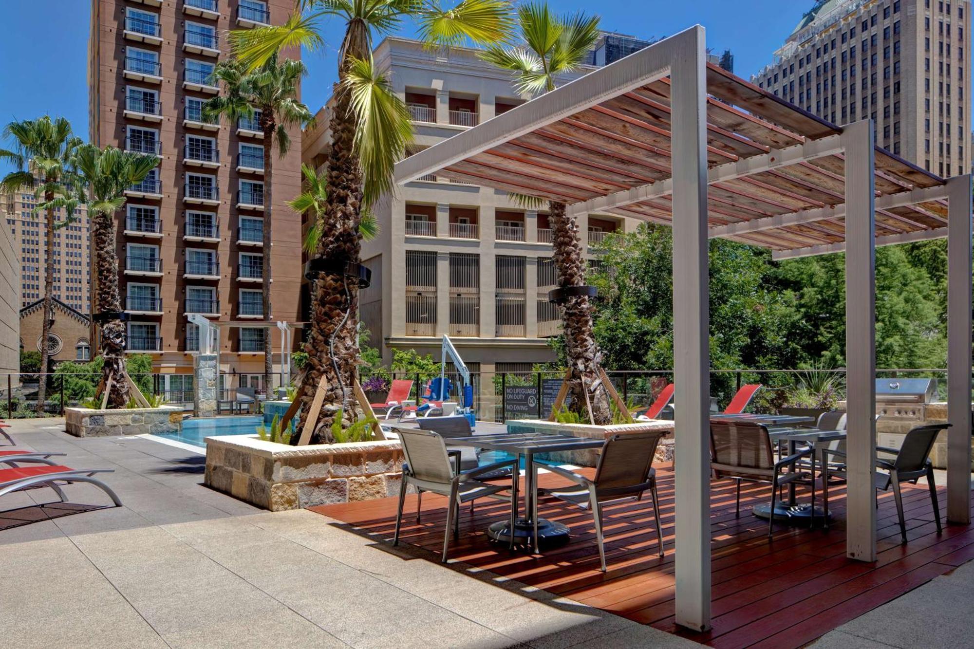 Hampton Inn&Suites San Antonio Riverwalk Buitenkant foto